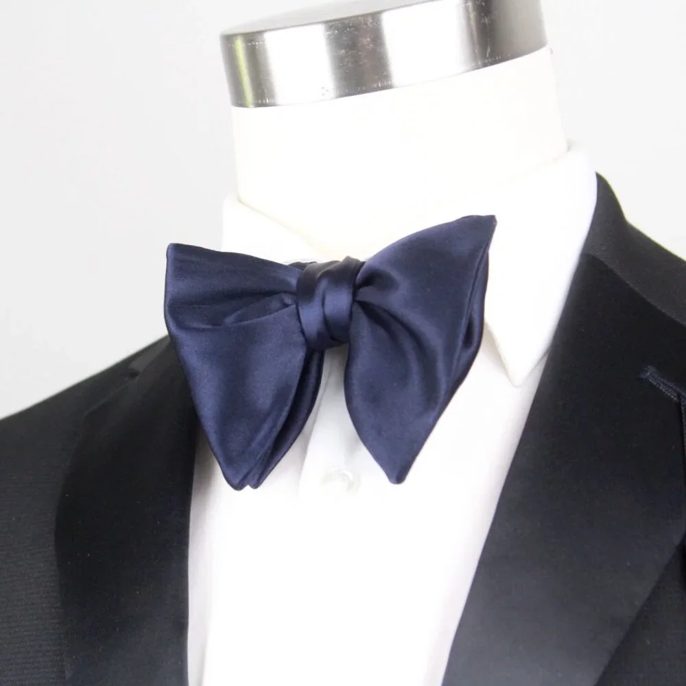 Camellucci Men's Self-tied‎ Bow Tie Big Butterfly Navy Charmeuse 100%Silk S722